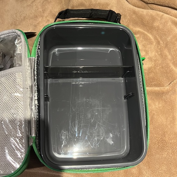 Brand new unisex lunch box Columbia - Picture 3 of 8